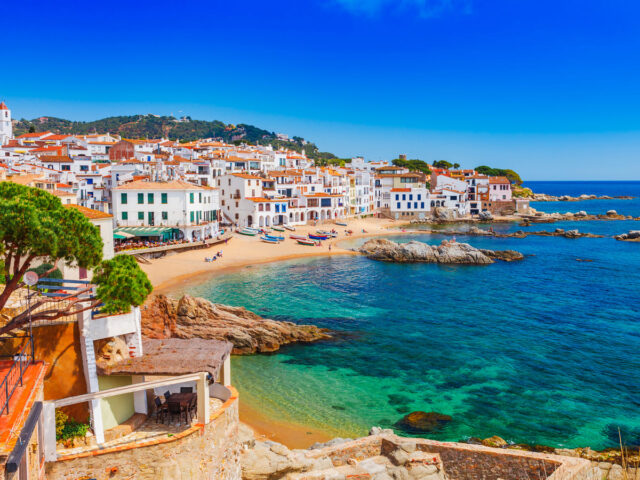 Living in Spain: A Guide To Moving To Spain As An Expat