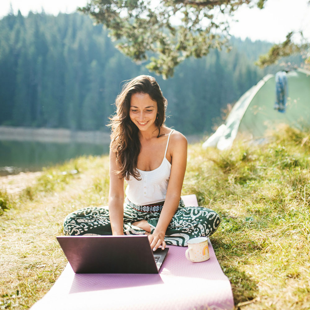 Expat vs Digital Nomad What Is Best For You