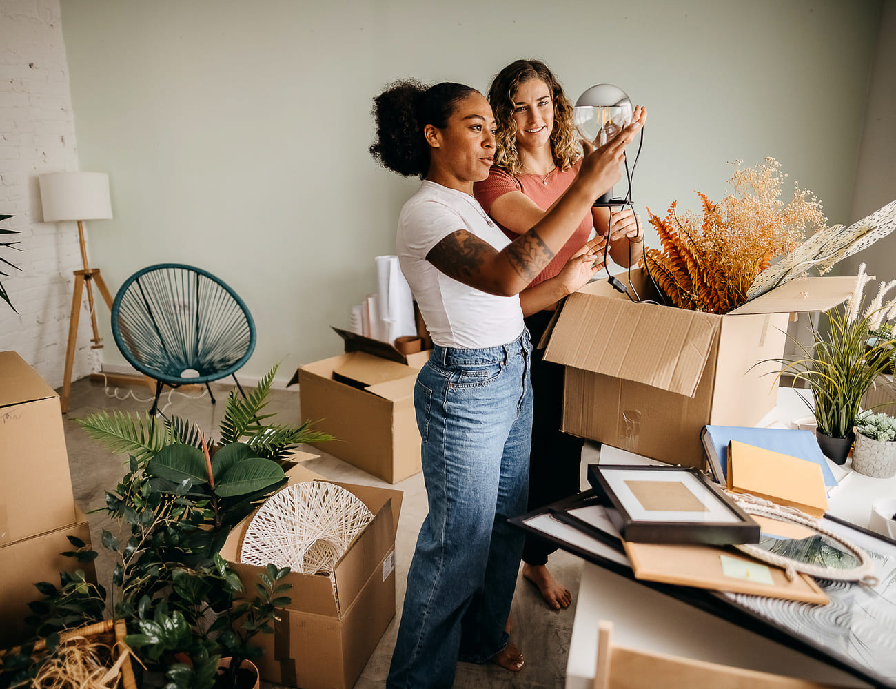 Selling Or Storing Your Belongings: Essential Tips For Moving Abroad