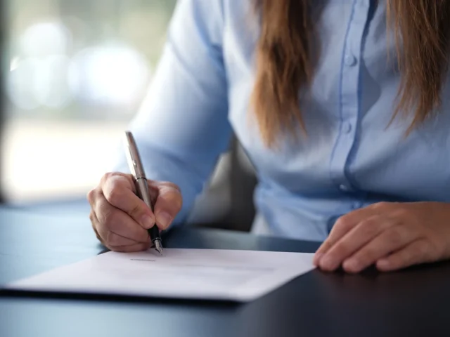 Expat Wills: How To Write A Legal Will While Living Abroad